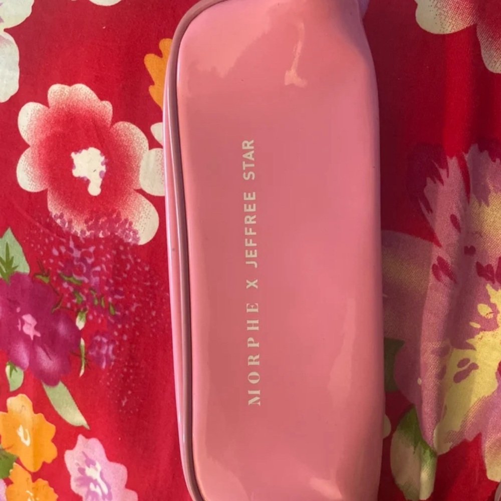 Jeffree star x Morphe makeup bag